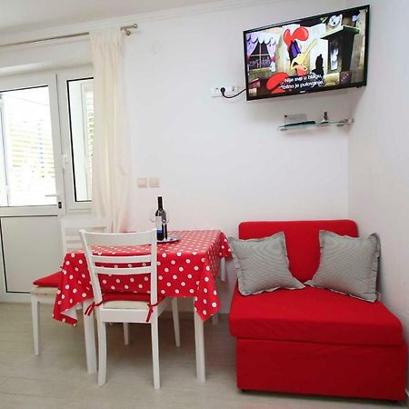 Apartmani Ivona & Ivo มาคาร์สกา ภายนอก รูปภาพ